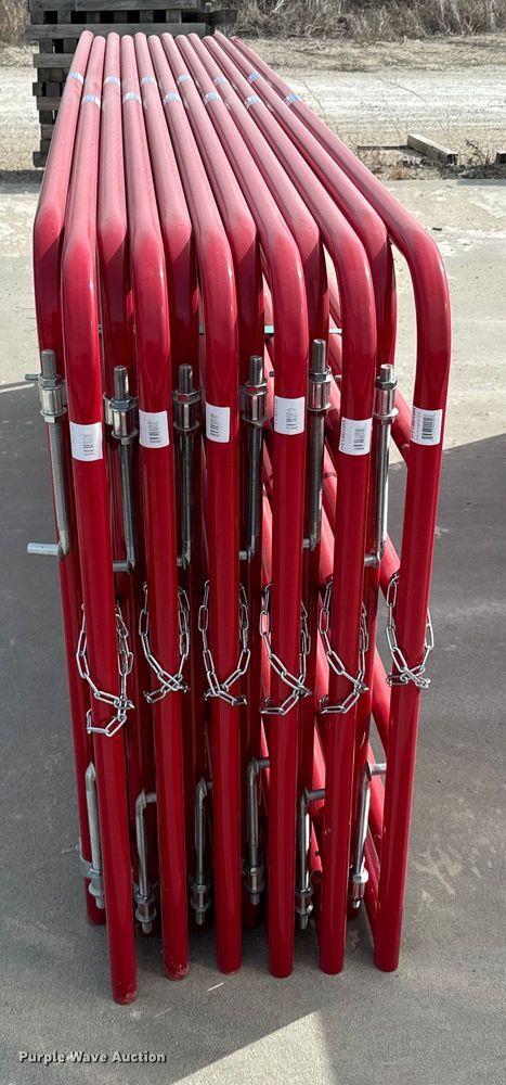 image for item OJ9607 (12) B&W PR18010R livestock gates