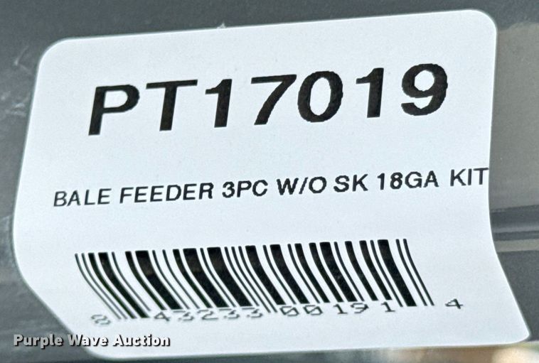 image for item OJ9611 (5) B&W PT17019 round bale feeders