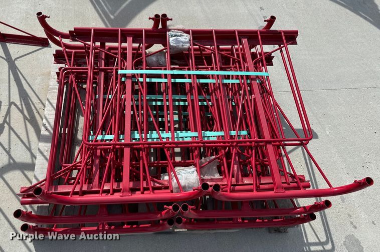 image for item OJ9613 (6) B&W V-Racks