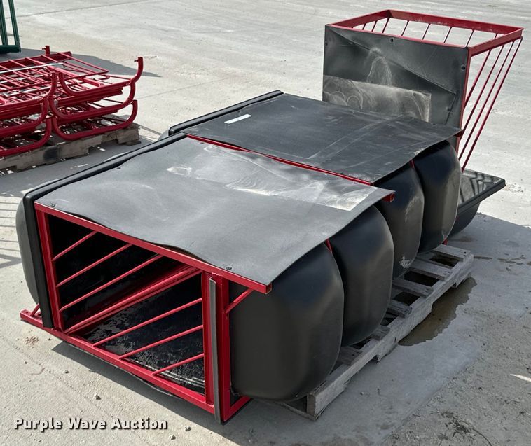 image for item OJ9614 (5) B&W wall feeders