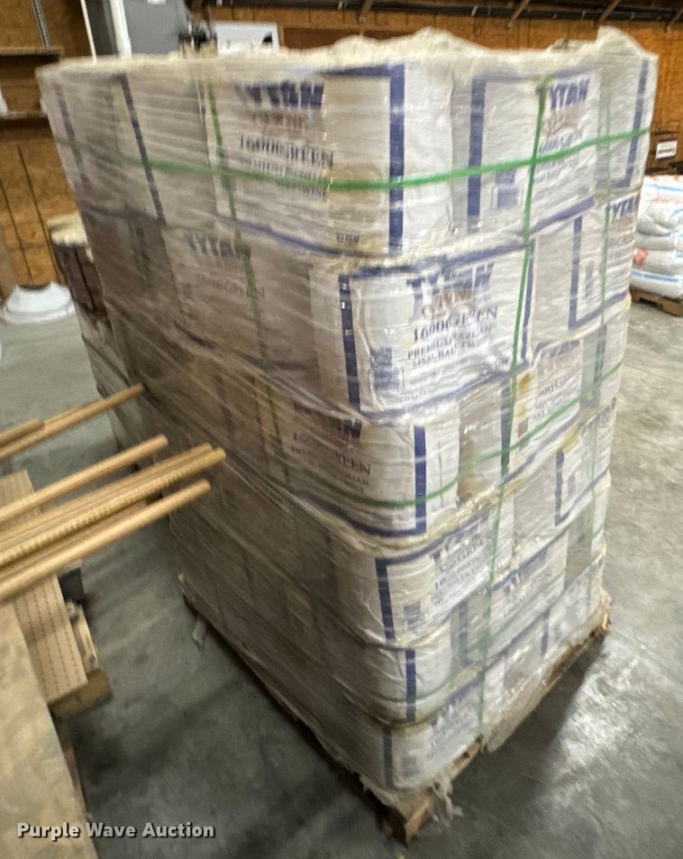 image for item OJ9624 Tytan 16000 Green baling twine