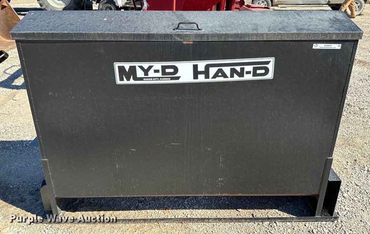 image for item OJ9645 My-D Han-D cake feeder and bale saver