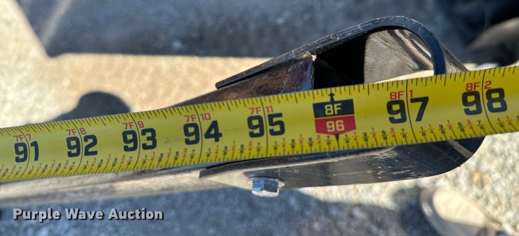 image for item OJ9645 My-D Han-D cake feeder and bale saver