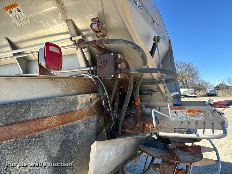 image for item OJ9648 Ag-Chem TerraGator 8104 spreader