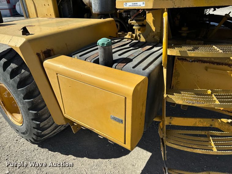 image for item OJ9648 Ag-Chem TerraGator 8104 spreader