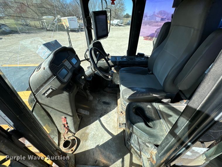 image for item OJ9648 Ag-Chem TerraGator 8104 spreader