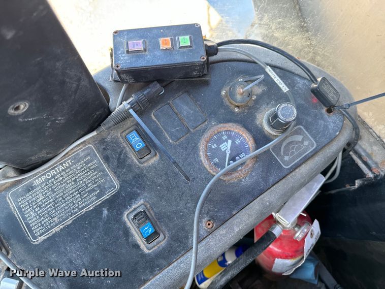 image for item OJ9648 Ag-Chem TerraGator 8104 spreader