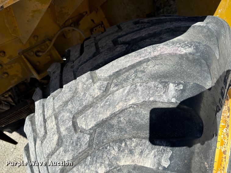 image for item OJ9648 Ag-Chem TerraGator 8104 spreader