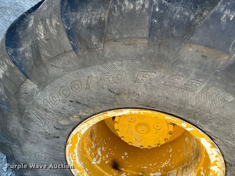 image for item OJ9648 Ag-Chem TerraGator 8104 spreader