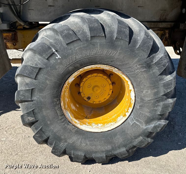 image for item OJ9648 Ag-Chem TerraGator 8104 spreader