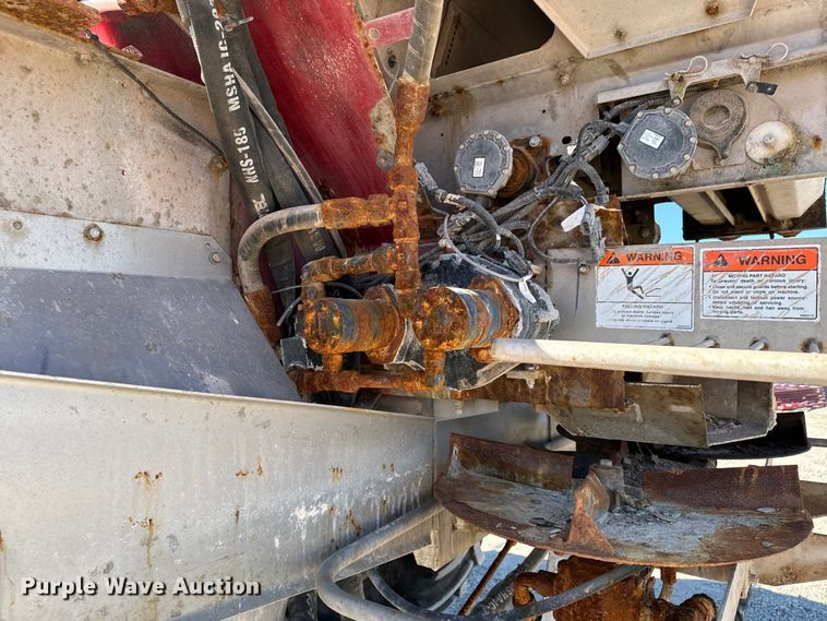 image for item OJ9649 RBR Vector 300 spreader