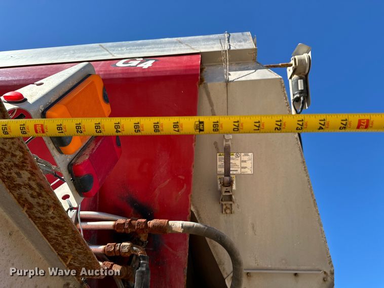 image for item OJ9649 RBR Vector 300 spreader