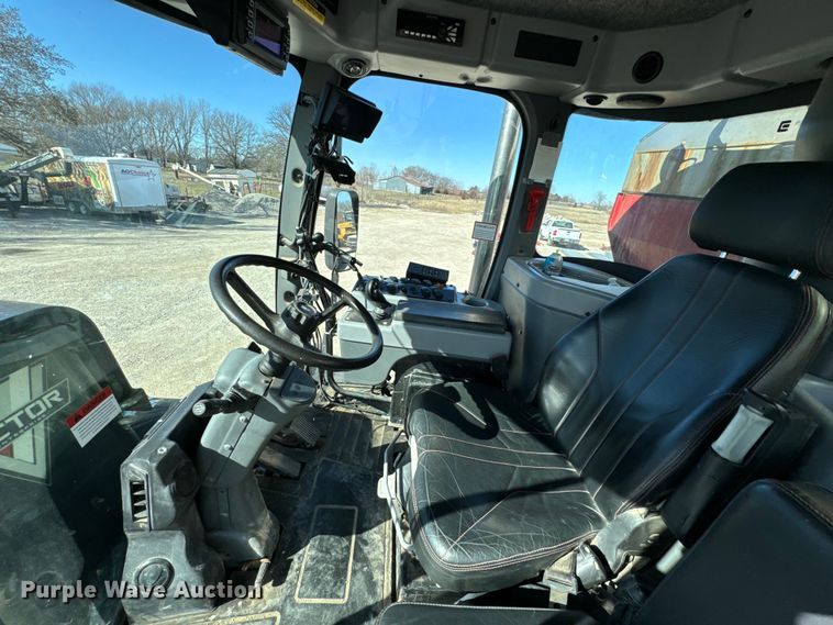 image for item OJ9649 RBR Vector 300 spreader