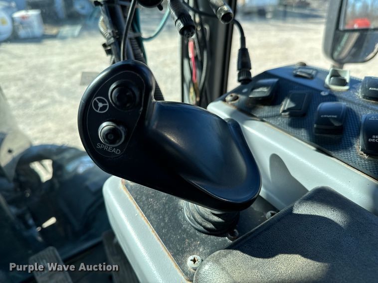 image for item OJ9649 RBR Vector 300 spreader