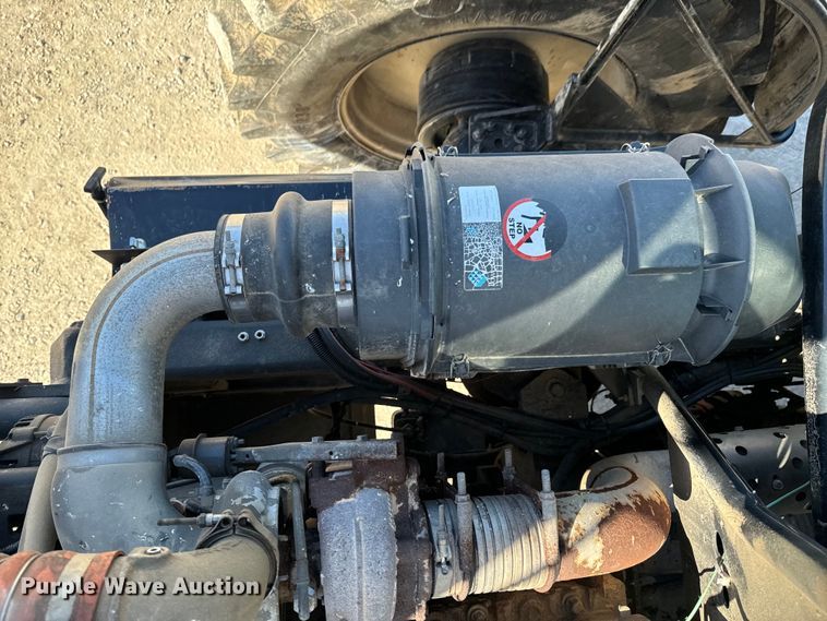 image for item OJ9649 RBR Vector 300 spreader