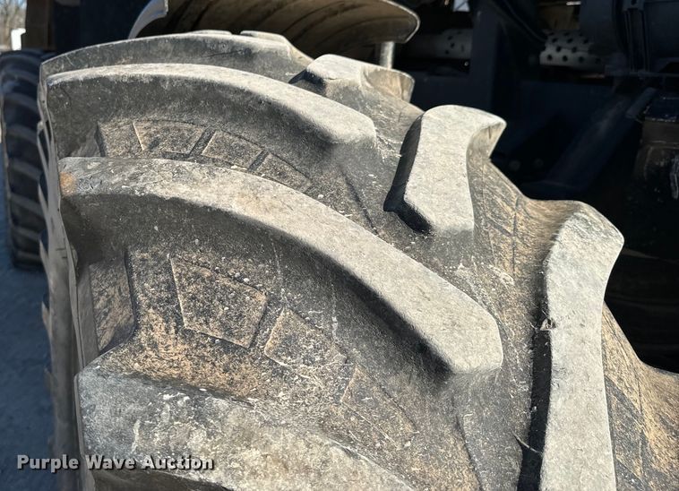 image for item OJ9649 RBR Vector 300 spreader