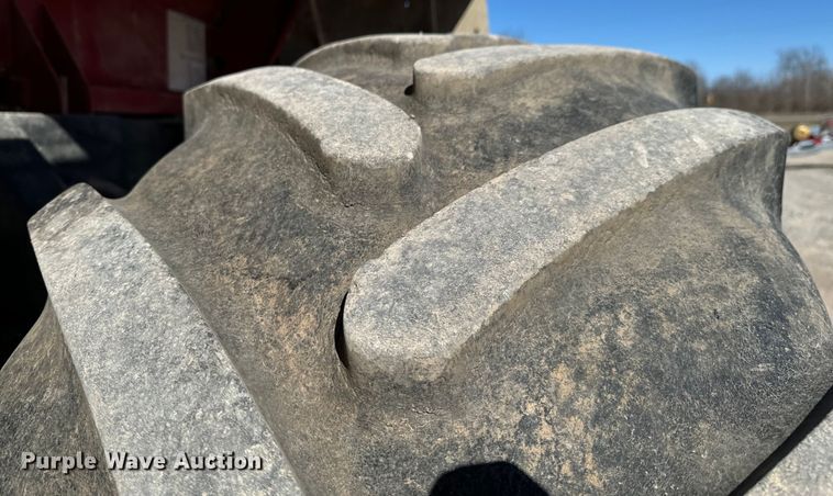 image for item OJ9649 RBR Vector 300 spreader