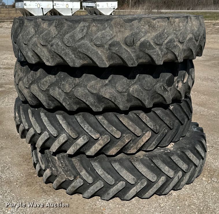 image for item OJ9649 RBR Vector 300 spreader