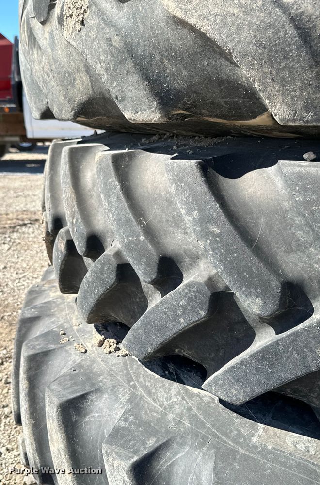 image for item OJ9649 RBR Vector 300 spreader