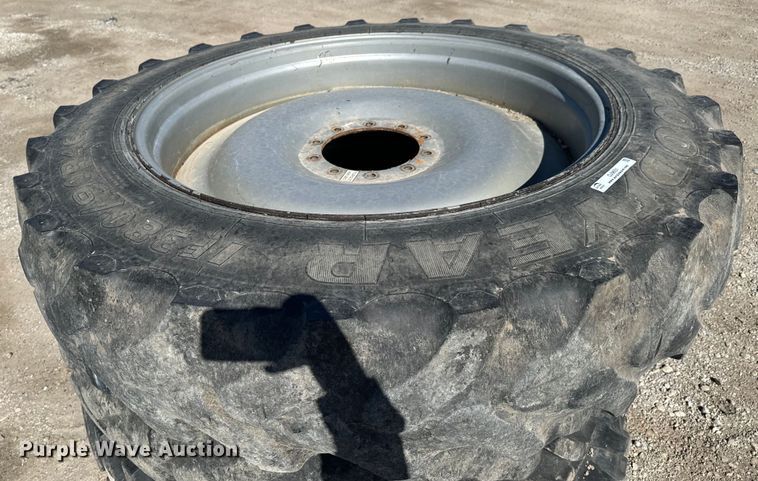 image for item OJ9649 RBR Vector 300 spreader