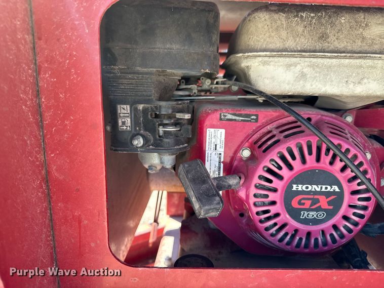 image for item OJ9652 Feed Train 600A grain cart