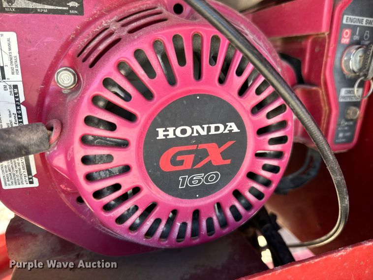 image for item OJ9652 Feed Train 600A grain cart