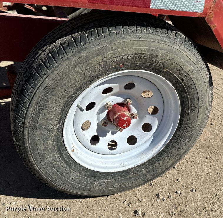 image for item OJ9652 Feed Train 600A grain cart