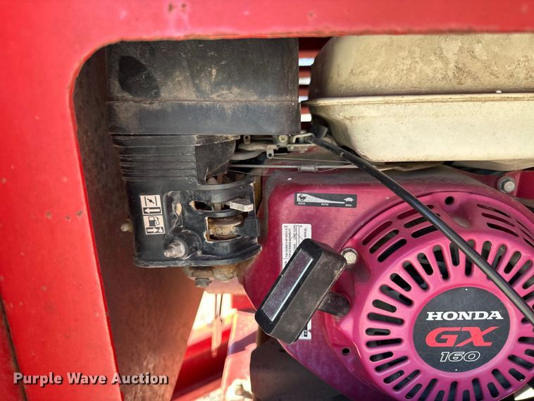 image for item OJ9653 Feed Train 600A grain cart