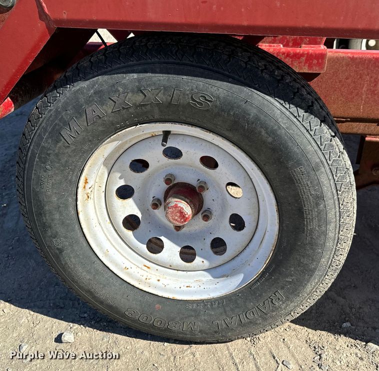 image for item OJ9653 Feed Train 600A grain cart