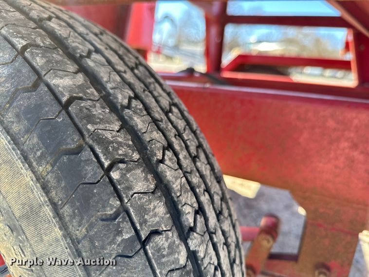 image for item OJ9653 Feed Train 600A grain cart