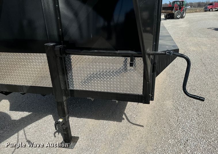 image for item OJ9658 2021 Coose Gooseneck Stock livestock trailer