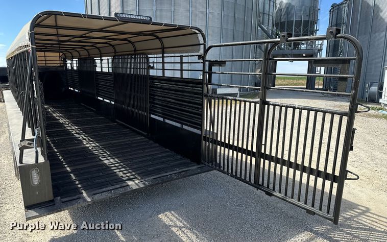 image for item OJ9658 2021 Coose Gooseneck Stock livestock trailer