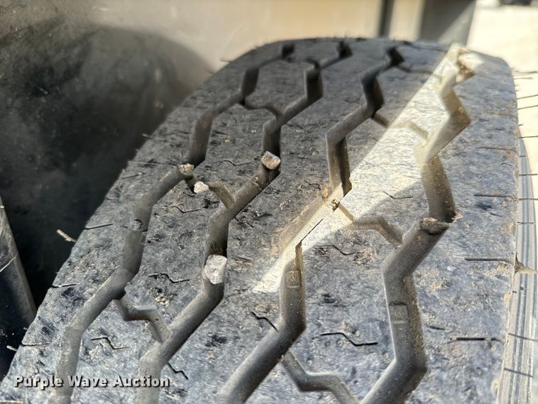 image for item OJ9658 2021 Coose Gooseneck Stock livestock trailer