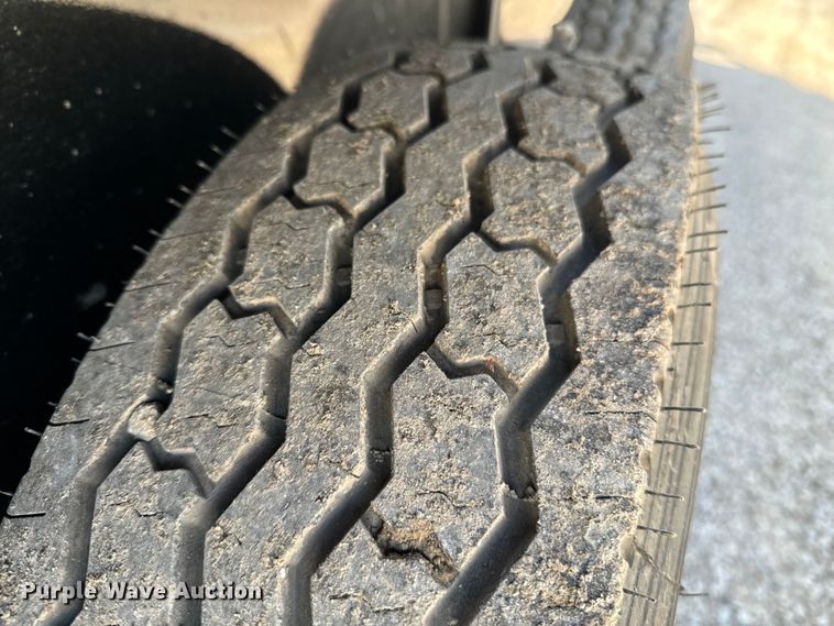 image for item OJ9658 2021 Coose Gooseneck Stock livestock trailer