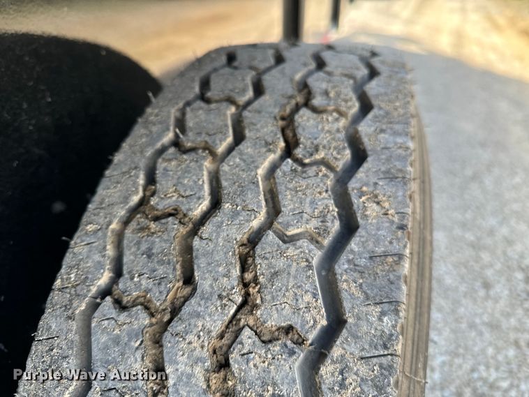 image for item OJ9658 2021 Coose Gooseneck Stock livestock trailer