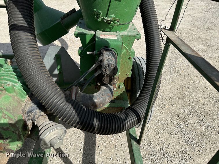 image for item OJ9659 Handlair 1500 grain vacuum