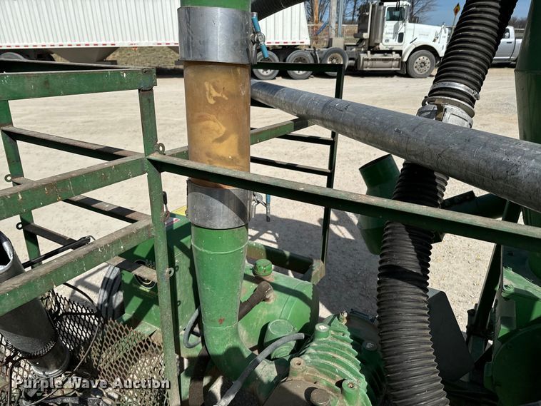 image for item OJ9659 Handlair 1500 grain vacuum