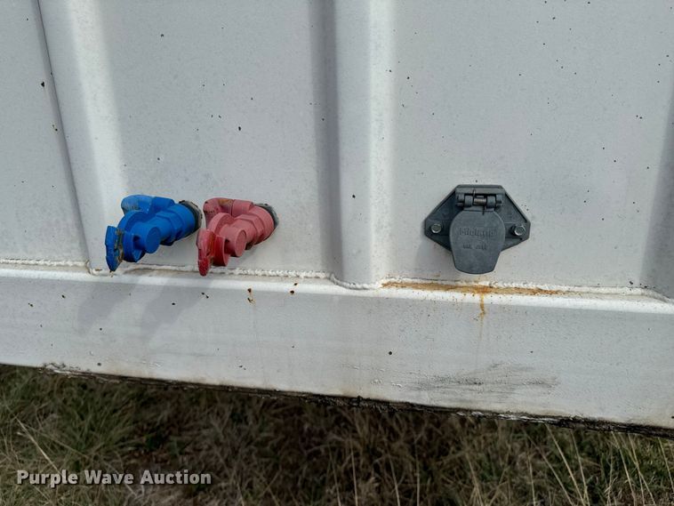 image for item OJ9676 2008 Brenica grain trailer