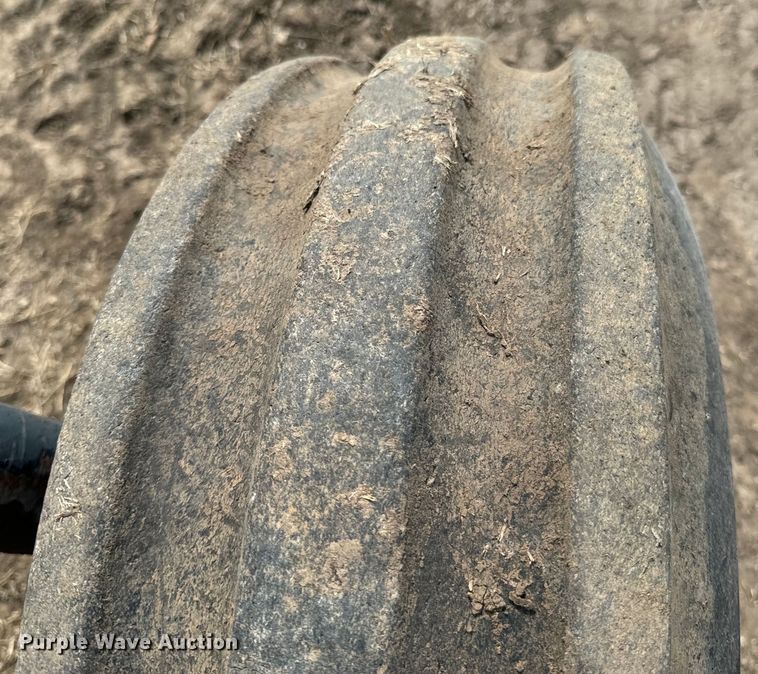 image for item OJ9681 White Field Boss 2-105 tractor