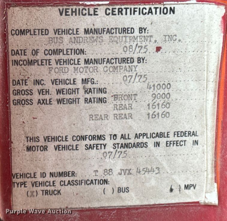 image for item OJ9682 1975 Ford 880 grain truck