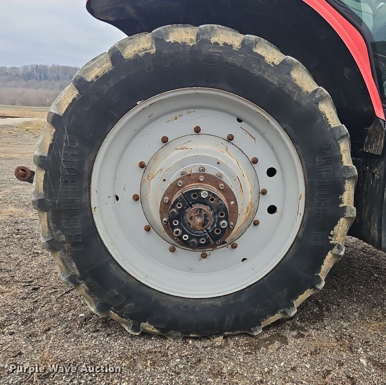 image for item OK9812 2005 Massey Ferguson  8480 MFWD tractor