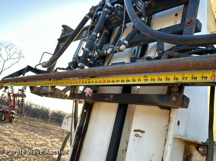 image for item OM9895 Willmar  765 sprayer