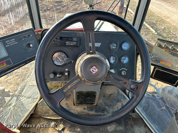 image for item OM9895 Willmar  765 sprayer