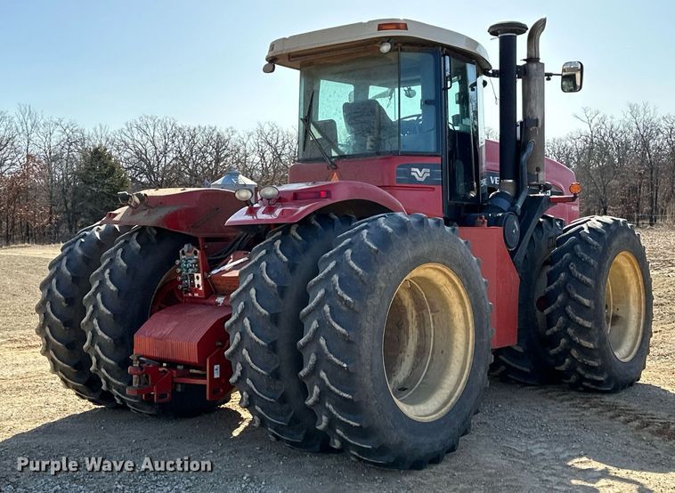 image for item OM9897 2011 Versatile  375 4WD tractor