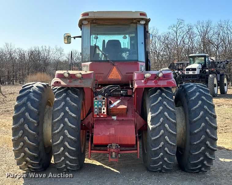 image for item OM9897 2011 Versatile  375 4WD tractor