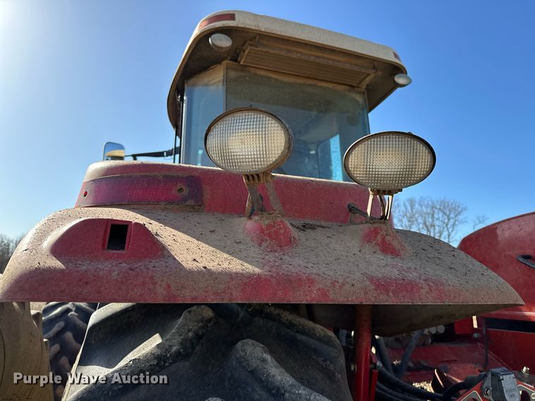 image for item OM9897 2011 Versatile  375 4WD tractor