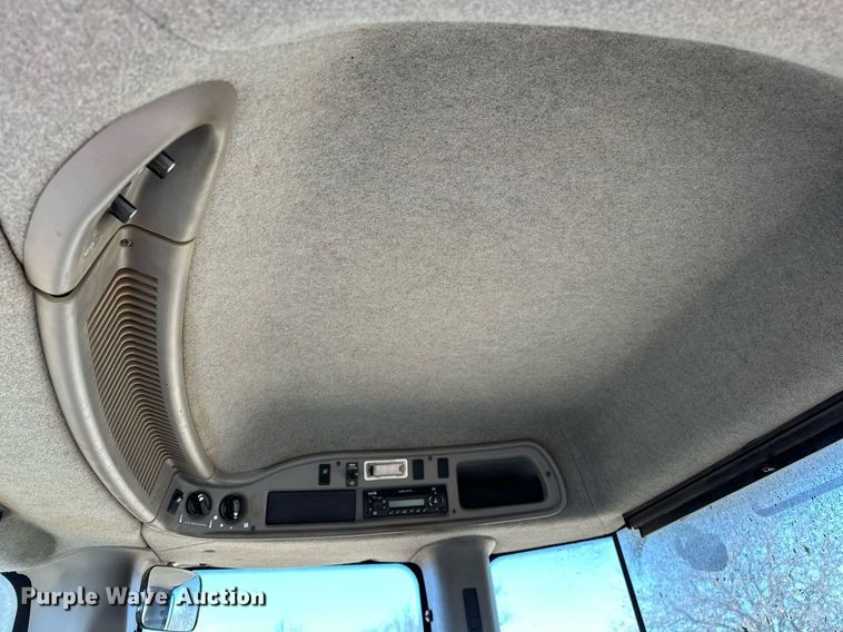 image for item OM9897 2011 Versatile  375 4WD tractor