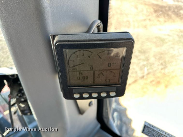 image for item OM9897 2011 Versatile  375 4WD tractor