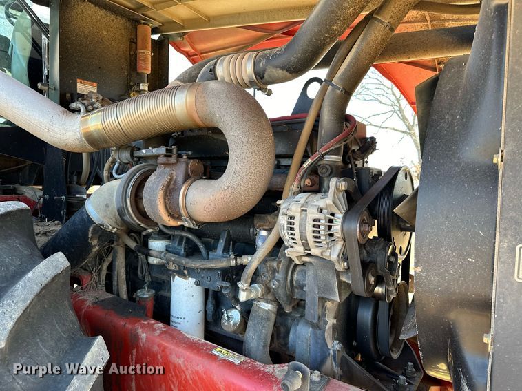 image for item OM9897 2011 Versatile  375 4WD tractor