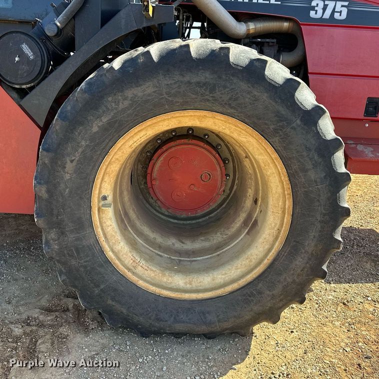 image for item OM9897 2011 Versatile  375 4WD tractor